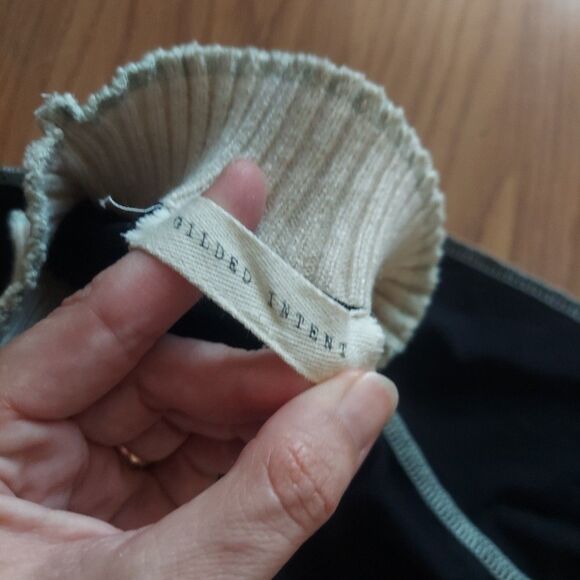 Gilded Intent Black/Beige Mesh Top With Knit Trimocl Neck (Estimated) Sz XS - Picture 3 of 10